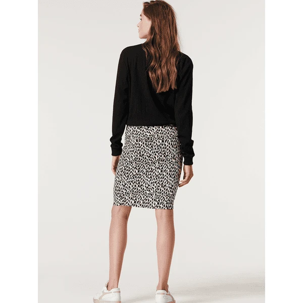 SUPERMOM Jacke Black Black – Bild 8